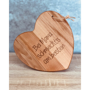 Brettchen Herz aus Holz mit Lederhänger "Bei...